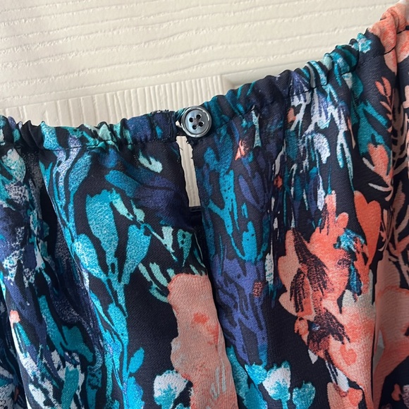 Old Navy maternity sundress - Picture 4 of 4